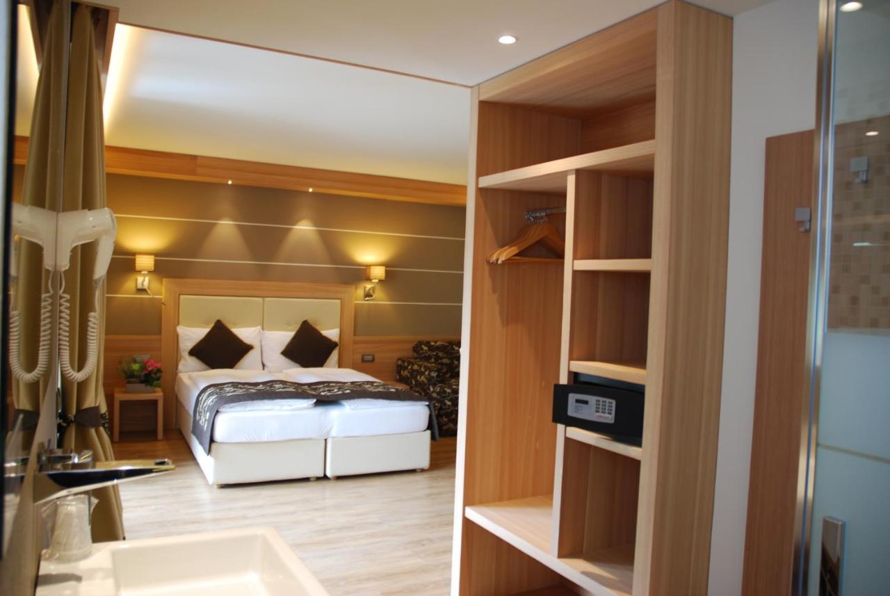 Hotel Bondi Livigno Exteriér fotografie