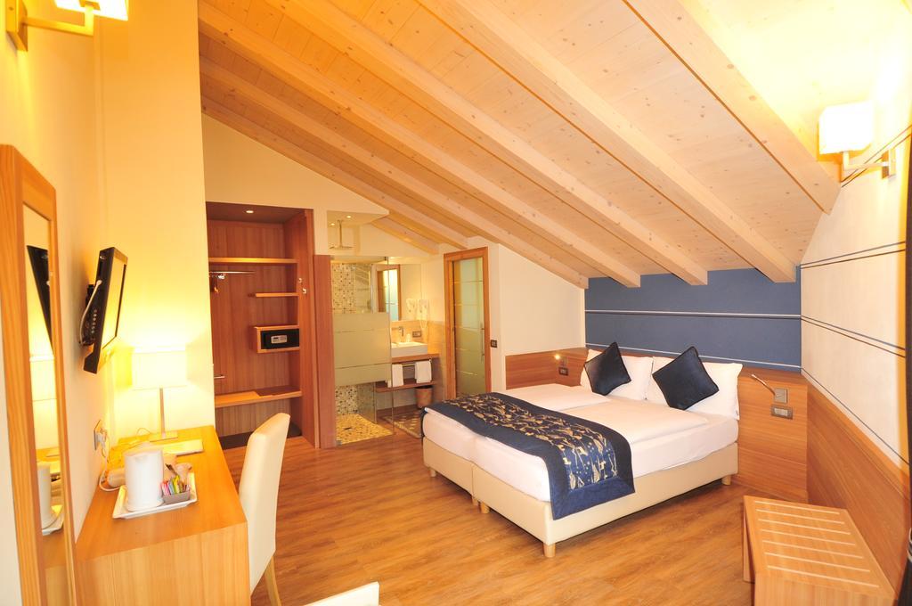 Hotel Bondi Livigno Exteriér fotografie