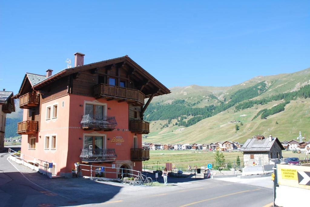 Hotel Bondi Livigno Exteriér fotografie